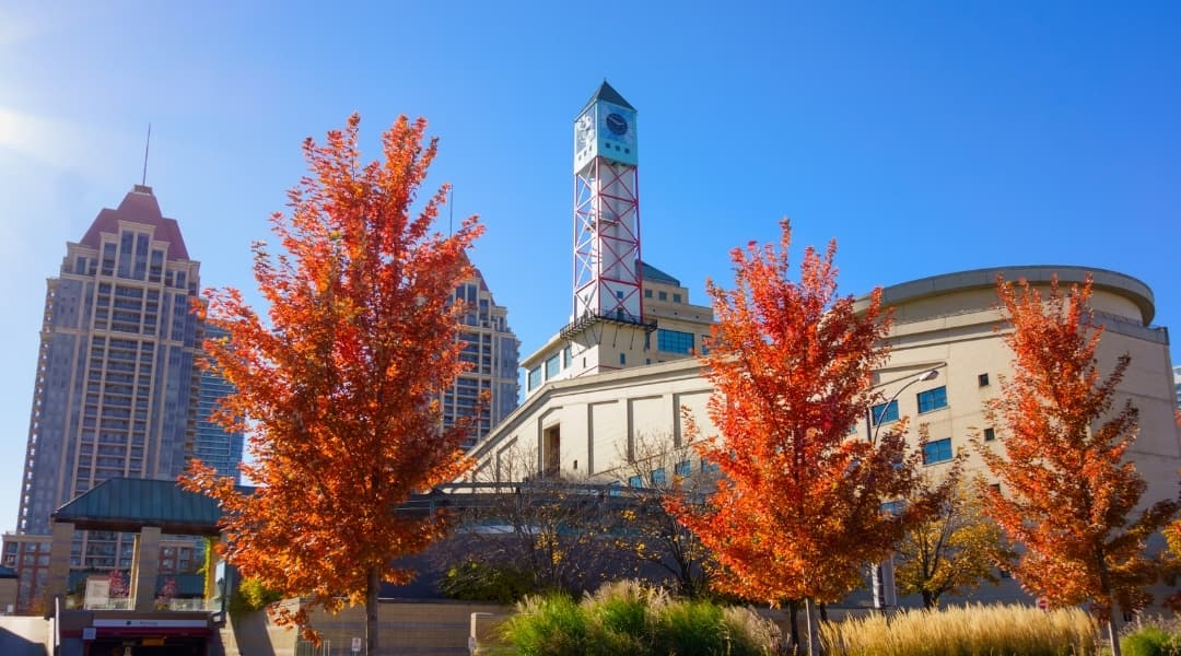 Mississauga Civic Centre and surrounding buildings