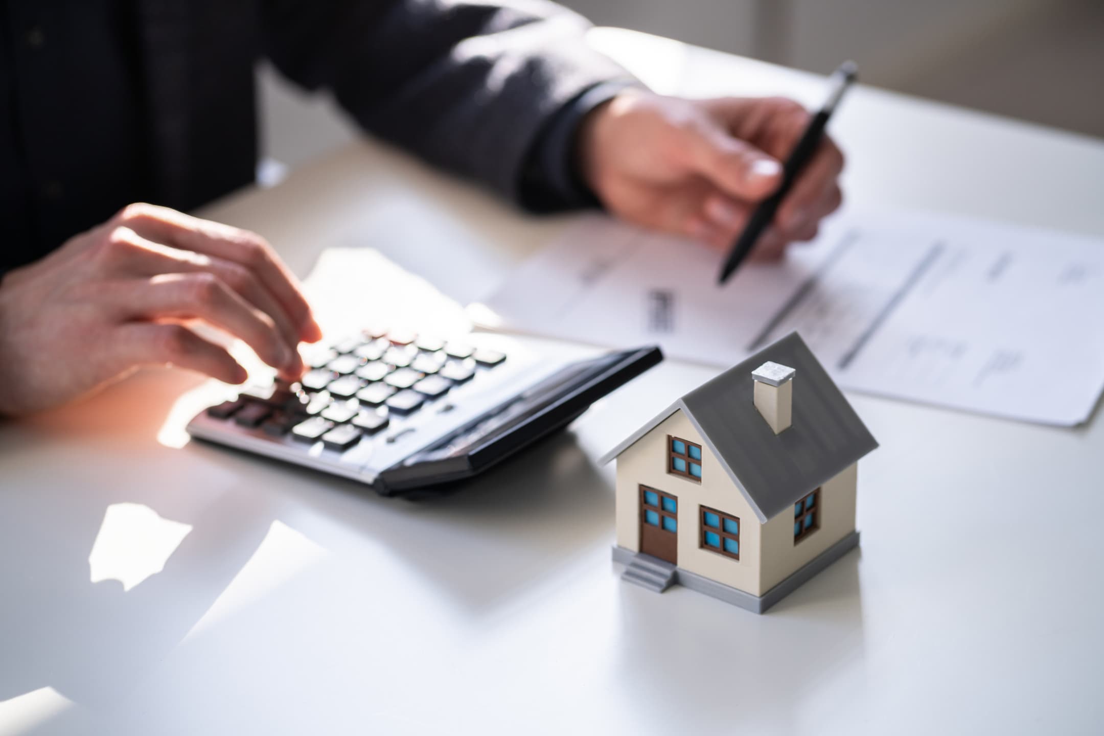 Ontario homeowner considering home equity options